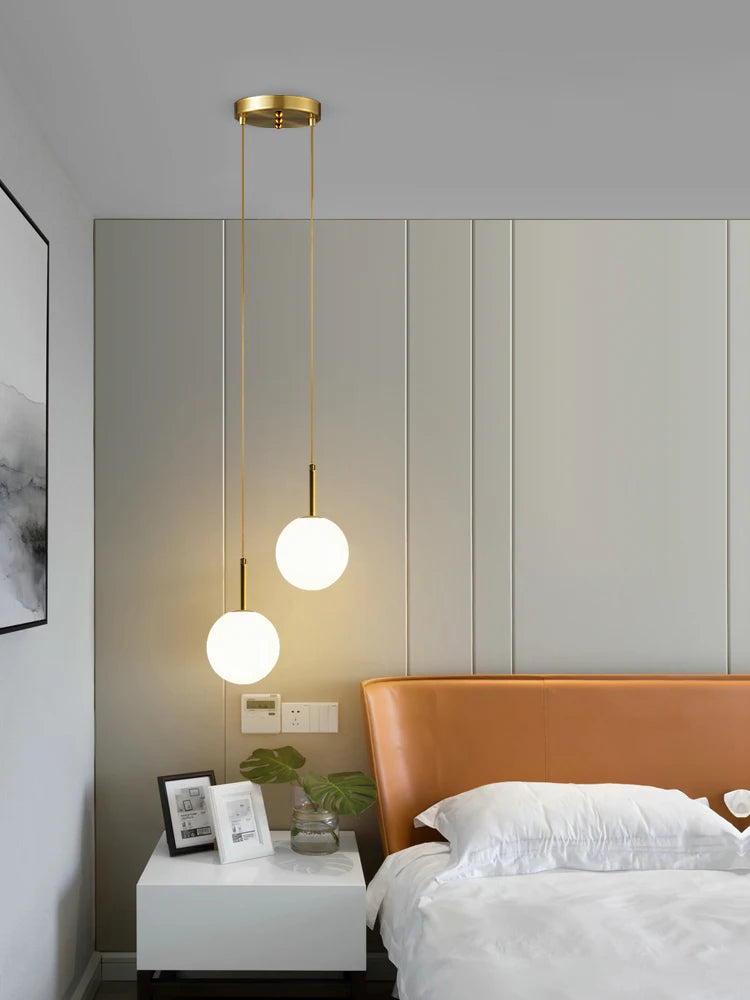 Nordische Glas-Kugelleuchten Pendellampen Spannung 110V 220V Heimdekoration Esszimmer Schlafzimmer Nachttisch Eck-Hängeleuchten für die Decke