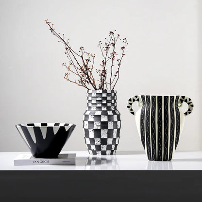 Decorbites™ Schwarzes Karo Geometrisches Gestreiftes Keramikvasen - Handgefertigter Blumenarrangement-Topf