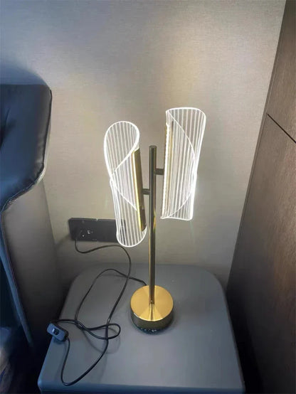 Decorbites™ LED Stehlampe Minimalistisch Wohnzimmer Schlafzimmer Stehlampe Deko Virtuelles Armatur Acryl Bodenhbeleuchtung