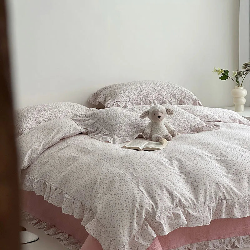 Decorbites™ Koreanische Blumen-Spitzenbettwäsche: Luxuriöse weiche Steppdecke für Queen- und King-Größe, atmungsaktive Heimdekoration
