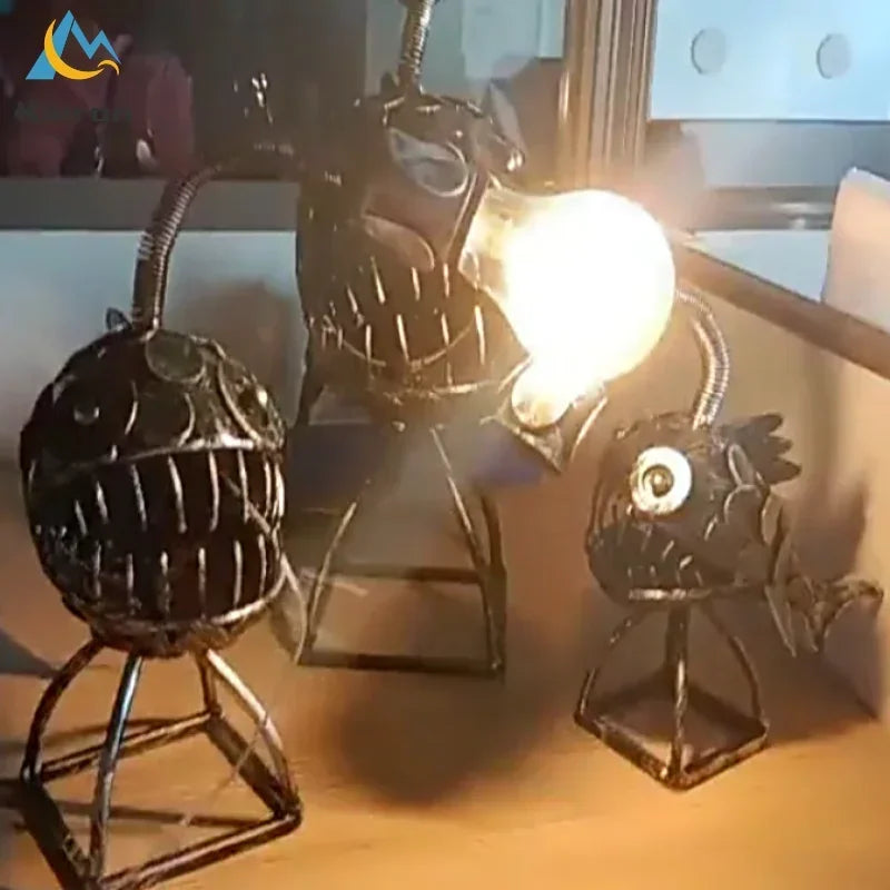 Decorbites™ Laternenfisch-LED-Tischleuchte für Schlafzimmer, Arbeitszimmer und Wohnzimmer-Dekoration