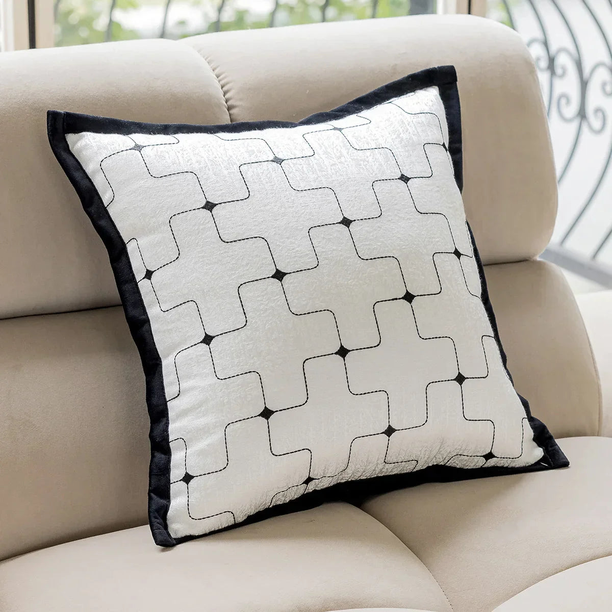 DecorBites™ Geometric Jacquard Cushion Cover 45*45 Modern Design Sense Pillowcase