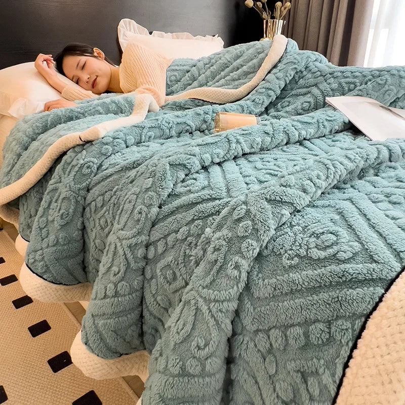 Decorbites™ Korallen-Fleece-Wärmedecke: Gemütliche Verdickte Winter-Bettdecke