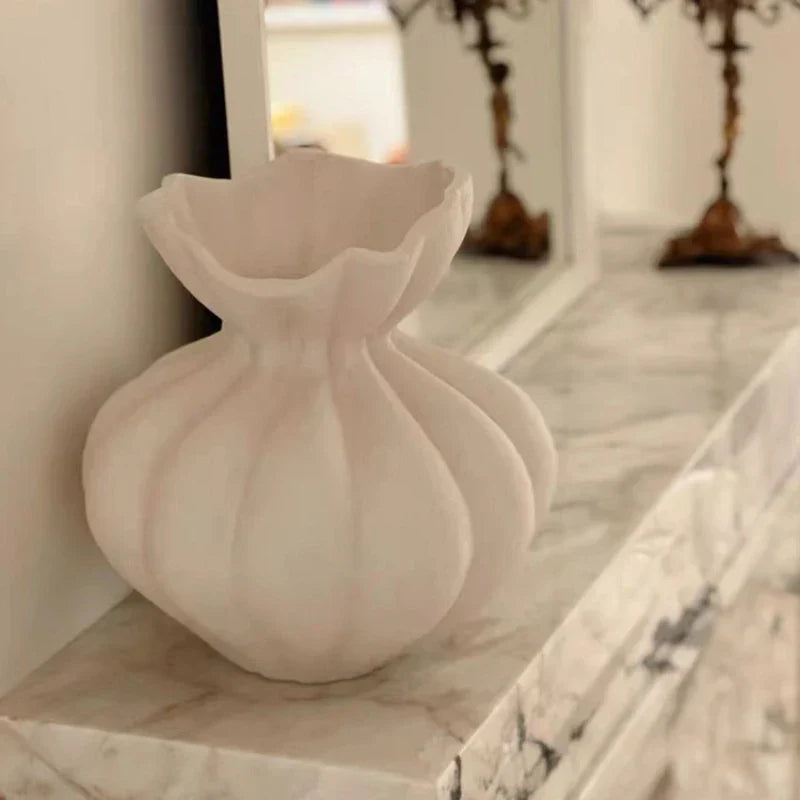 Decorbites™ Spitzen-Keramikvase für Blumensträuße und Arrangements zur Wohnraumausstattung