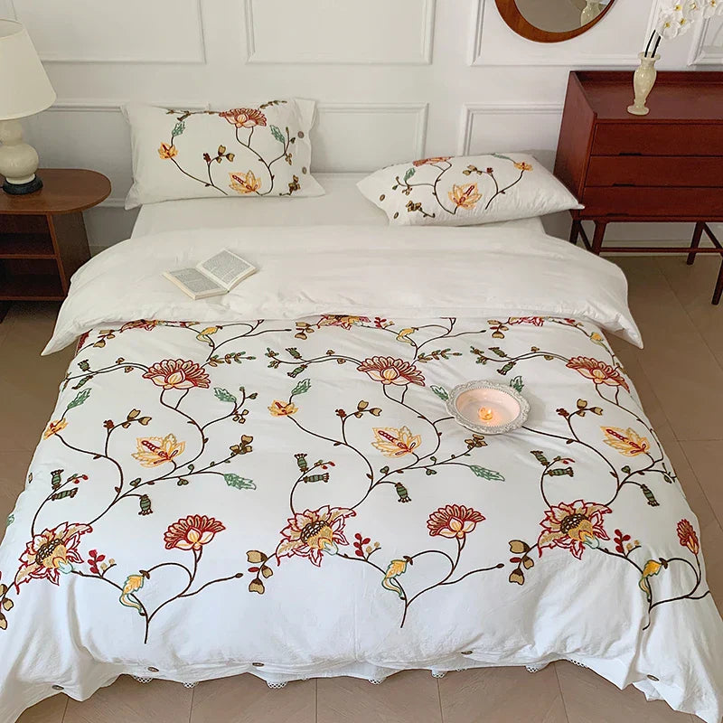 Decorbites™ Baumwoll-Bohemia-Blumen-Stickerei 4-teiliges Bettwäsche-Set Vintage-Duvet-Cover King Queen