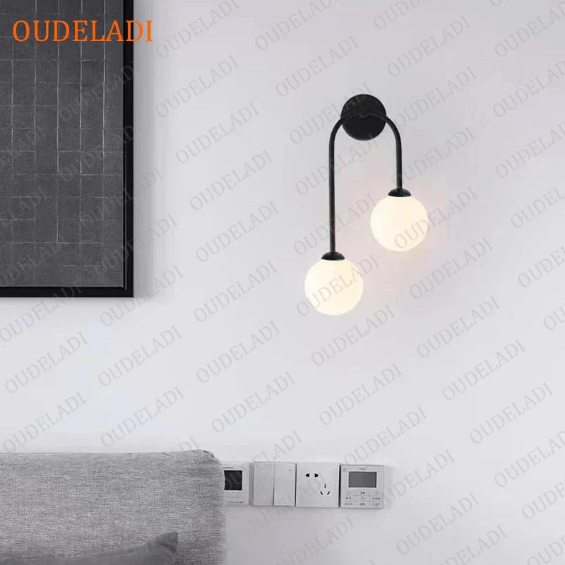 Decorbites™ Glasball-LED-Wandleuchte für modernes Wohnzimmer-Dekor