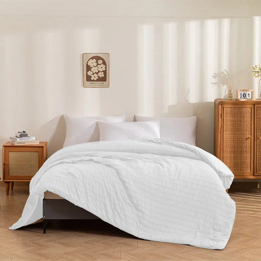 Decorbites™ King-Size Seersucker-Steppdecke: Weich, atmungsaktiv, Ganzjahres-Daunenbettdecke