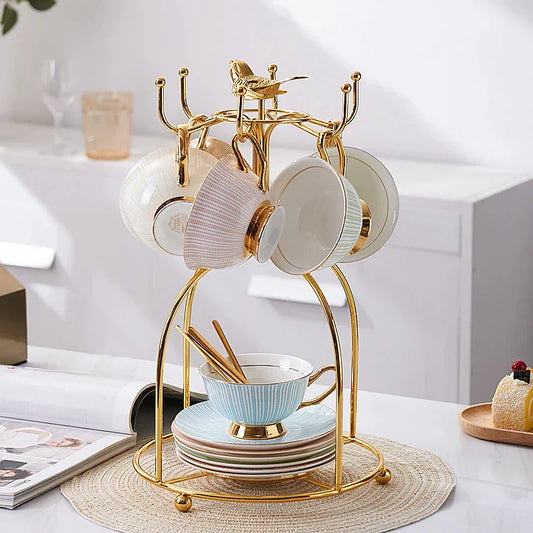 Decorbites™ Goldenes Porzellan-Teeservice 200ml Elegante Kaffeetasse mit Untertasse und Löffel Set