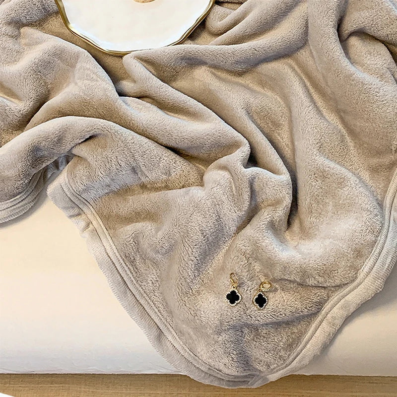 Decorbites™ Korallen-Samtfutter Sommerdecke: Extra weich, hautfreundlich, maschinenwaschbar