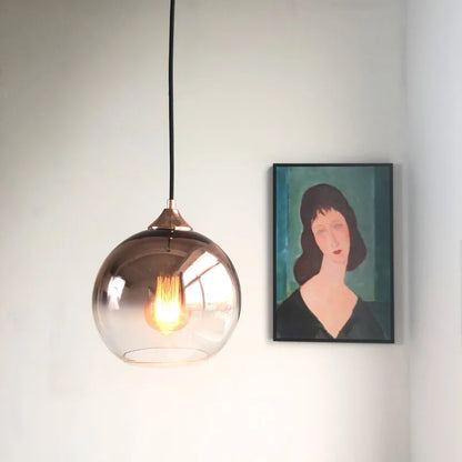 Decorbites™ Farbverlauf-Glas-Kugelleuchter: Nordisch postmodernes Luxus für Schlafzimmer, Restaurant und Bar