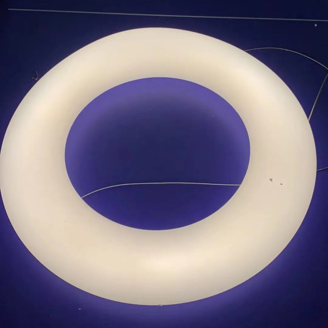 Decorbites™ Wolken-Hängeleuchte: Nordisch-minimalistischer Donut-Kronleuchter für Wohnzimmer & Kinderzimmer