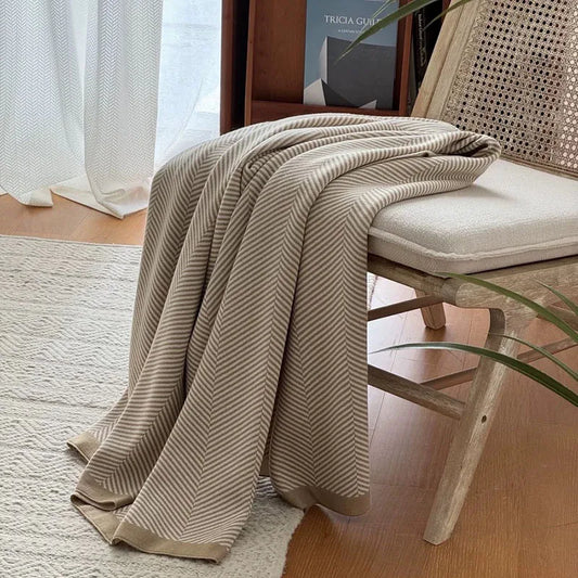 DecorBites™ Cozy Striped Blanket: Multi-Functional for Travel, Office, Car, Sofa & Airplane