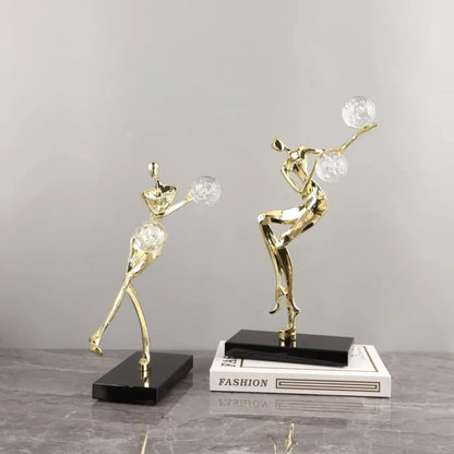 Decorbites™ Goldener Mann Tanzende Kristallkugel Akrobatik-Skulptur-Figur zur Heimdekoration