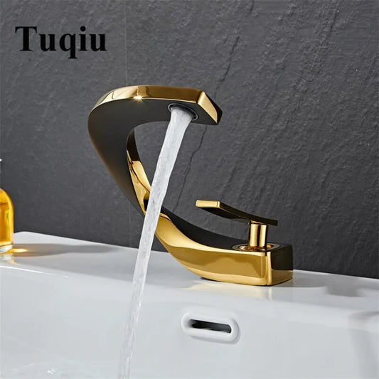 Decorbites™ Schwarz & Gold Waschbeckenarmatur: Gebürstetes Gold/Nickel/Chrome-Mischbatterie, Warm- und Kaltwasser