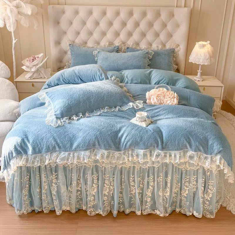 Decorbites™ Spitzen-Prinzessin-Bettwäsche-Set mit Samt-Bettrock & Steppdeckenbezug