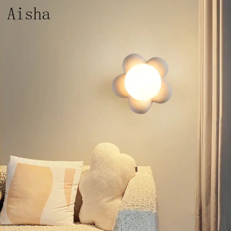Flower LED Wall Lamp