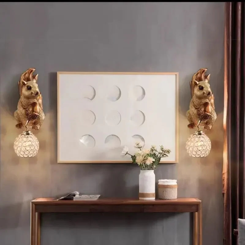 Decorbites™ Niedliches Eichhörnchen Harz LED Wandlampen für Heimdekoration und Beleuchtung