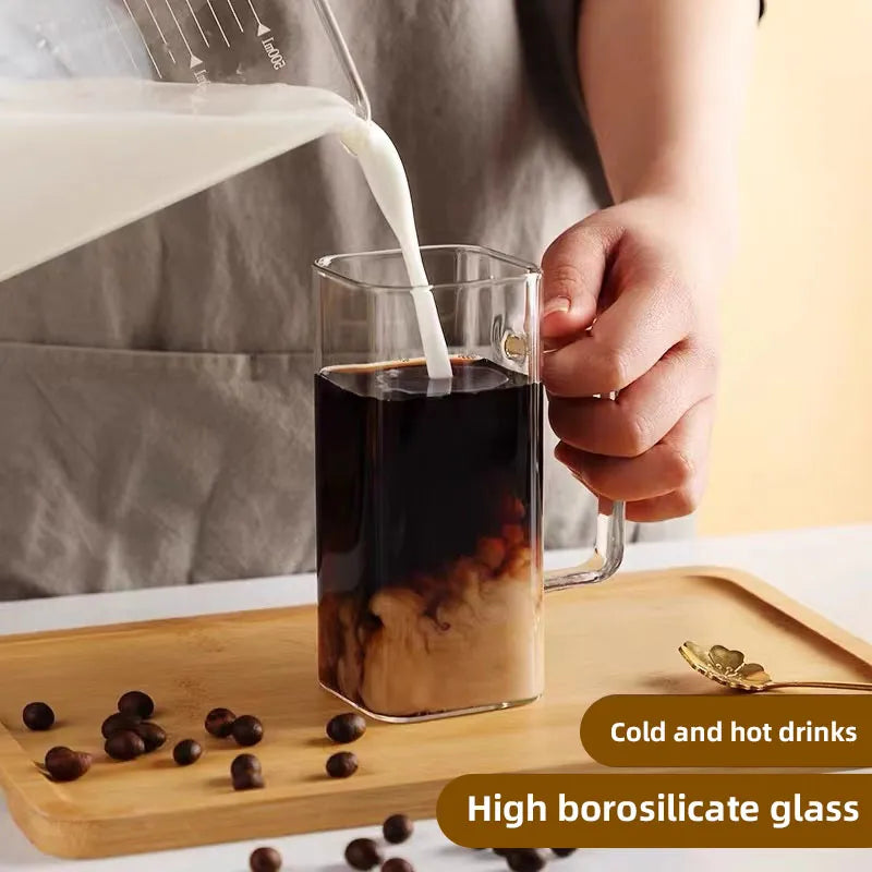 Decorbites™ 400ml Quadratischer Glasbecher mit Deckel und Trinkhalm | Vielseitiger Party-Getränkbecher