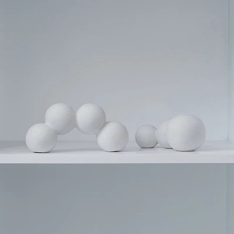 Decorbites™ Geometrische Keramik-Handwerks-Skulptur: Abstraktes kreisförmiges Desktop-Ornament für die Heimdekoration