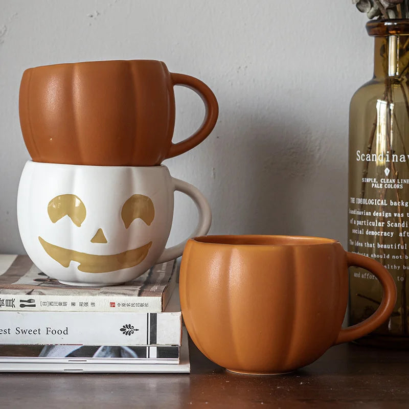 Decorbites™ Halloween-Kürbis-Keramikbecher mit retro Emaille-Griff für Kaffee, Milch und Tee