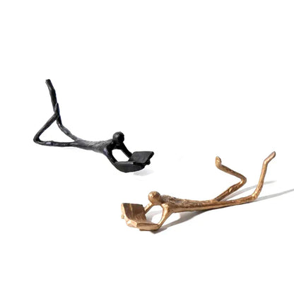 Decorbites™ Goldene Leser-Figur für die Heimdekoration