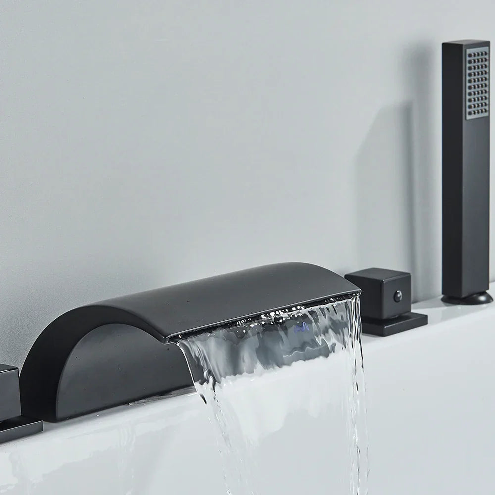 Decorbites™ Schwarze Messing Wasserfall Badewannenarmatur mit drei Griffen Heiß-Kalt-Mischer