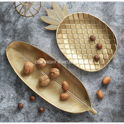 Decorbites™ Blattförmiges Goldlack Holztablett 14,5x40 cm - Modernes Dekoratives Tischgeschirr
