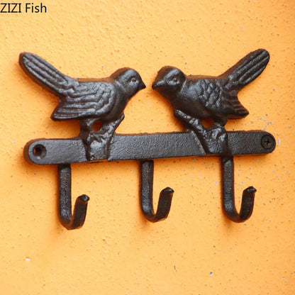 Decorbites™ Vogelhaken-Wandregal | Schwarzes Eisen-Garderobenständer für vintage Outdoor-Dekoration