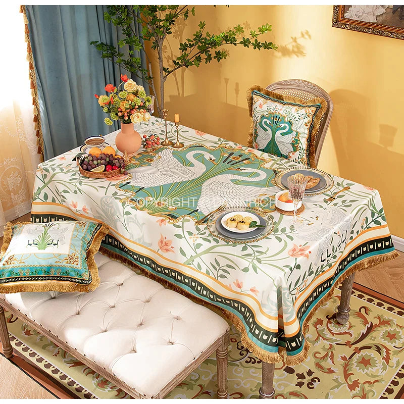 Decorbites™ Doppelschwan & Blumenmuster Samt-Tischdecke mit Quasten