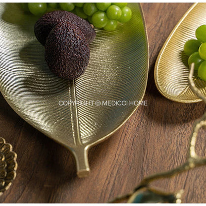 Decorbites™ Blattförmiges Goldlack Holztablett 14,5x40 cm - Modernes Dekoratives Tischgeschirr