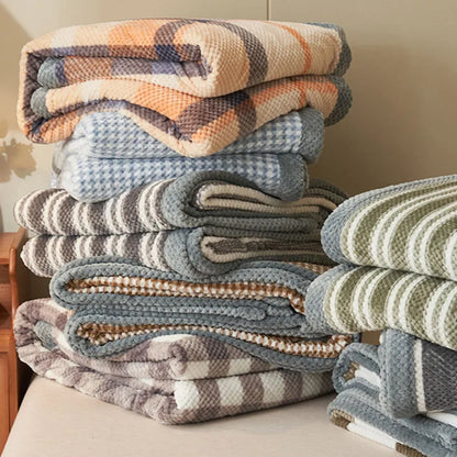 Decorbites™ Japanisches Gestreiftes Korallenflausch-Decke: Warme Sofabezug, Büroschlaf-Shawl, Für Alle Jahreszeiten