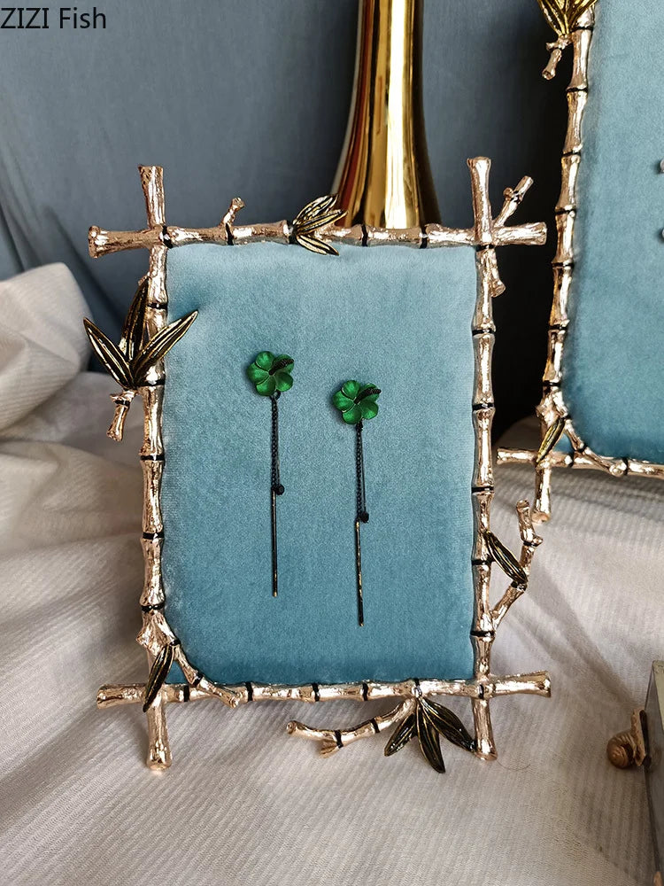 Metal Jewelry Display Shelf