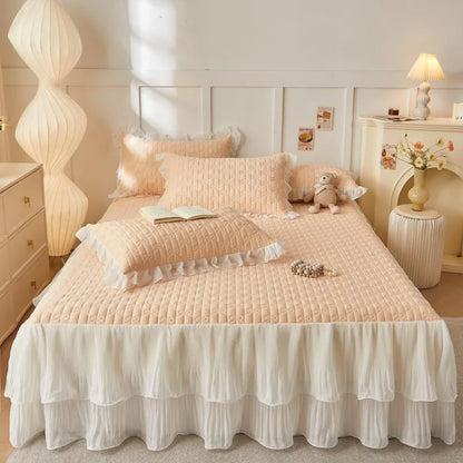 Decorbites™ Spitzen-Volants-Kühlendes Bettrock-Set mit Kissenbezügen