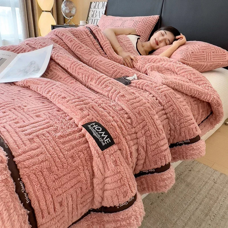 DecorBites™ Cozy Fluffy Fleece Blanket for Autumn Winter, Soft Warm Maternal Child Bed Sofa Cover