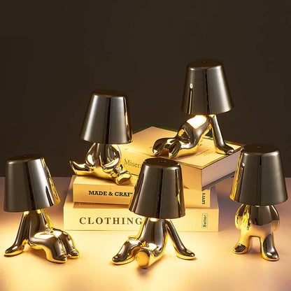 Decorbites™ Kleiner Goldener Mann Tischlampe – Kunst-Dekor-Nachtlicht für Wohnzimmer und Kinderzimmer