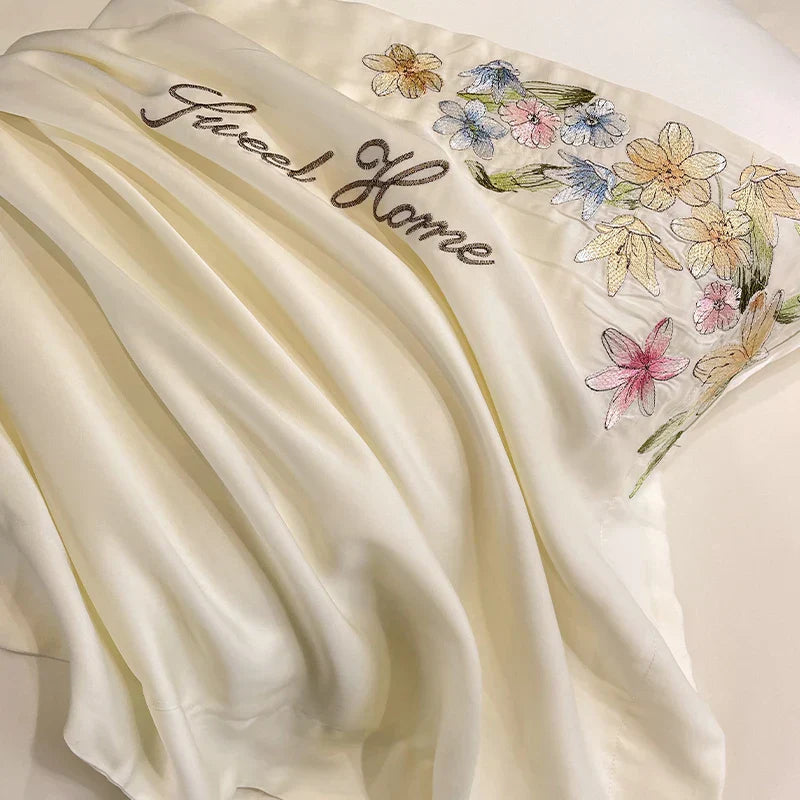 Decorbites™ Blumen-Stickerei Seidenbettwäsche-Set mit Steppdeckenbezug und Spannbettlaken