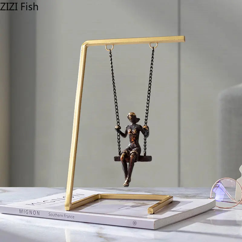 Decorbites™ Goldener Schaukel-Metallskulptur Schreibtisch-Dekoration - Moderne Heimdekoration