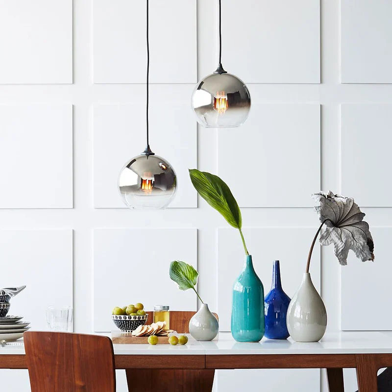 Decorbites™ Farbverlauf-Glas-Kugelleuchter: Nordisch postmodernes Luxus für Schlafzimmer, Restaurant und Bar