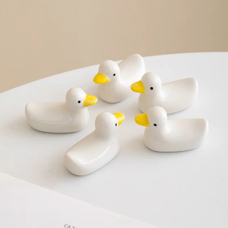 Decorbites™ Entenhaltes-Stäbchenhalter-Tablett Weißer-Hase-Porzellan-Teller Heimdekoration