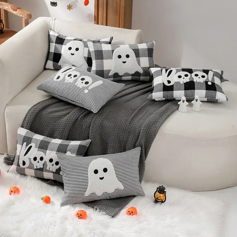 Decorbites™ Halloween-Geister-Stickkissen für gemütliche Wohnzimmer-Sofarast