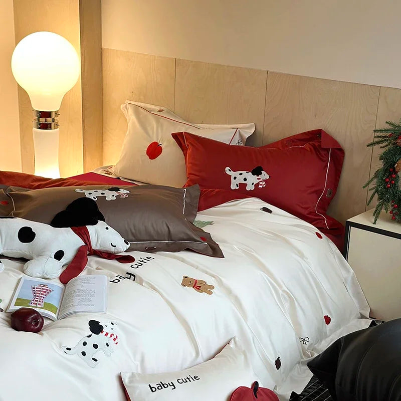 DecorBites™ King Bear Embroidered Cotton Bedding Set - Luxury Duvet Cover with Bed Sheet