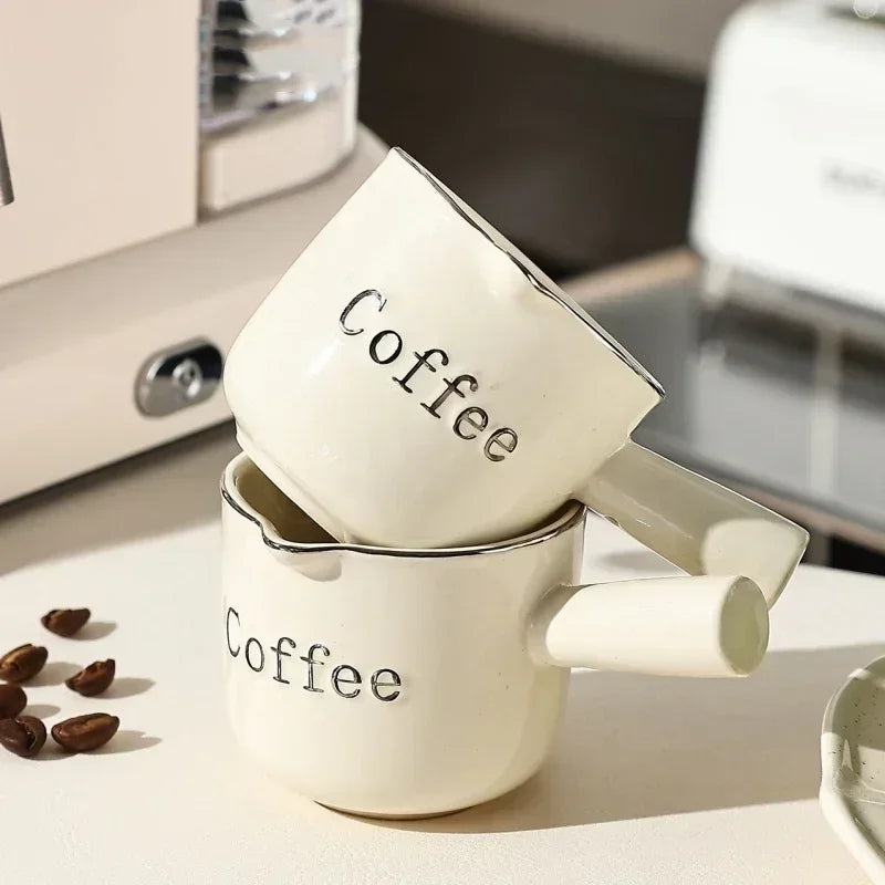 Decorbites™ Espressomaßbecher mit Skala, Milchkanne und Latte-Mixer
