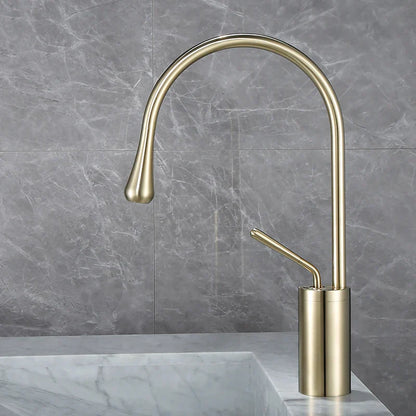 Decorbites™ Gebürsteter Gold Waschbeckenarmatur Heiß Kalt Schwarz Spüle Küche Schwenkbar Wasserhahn