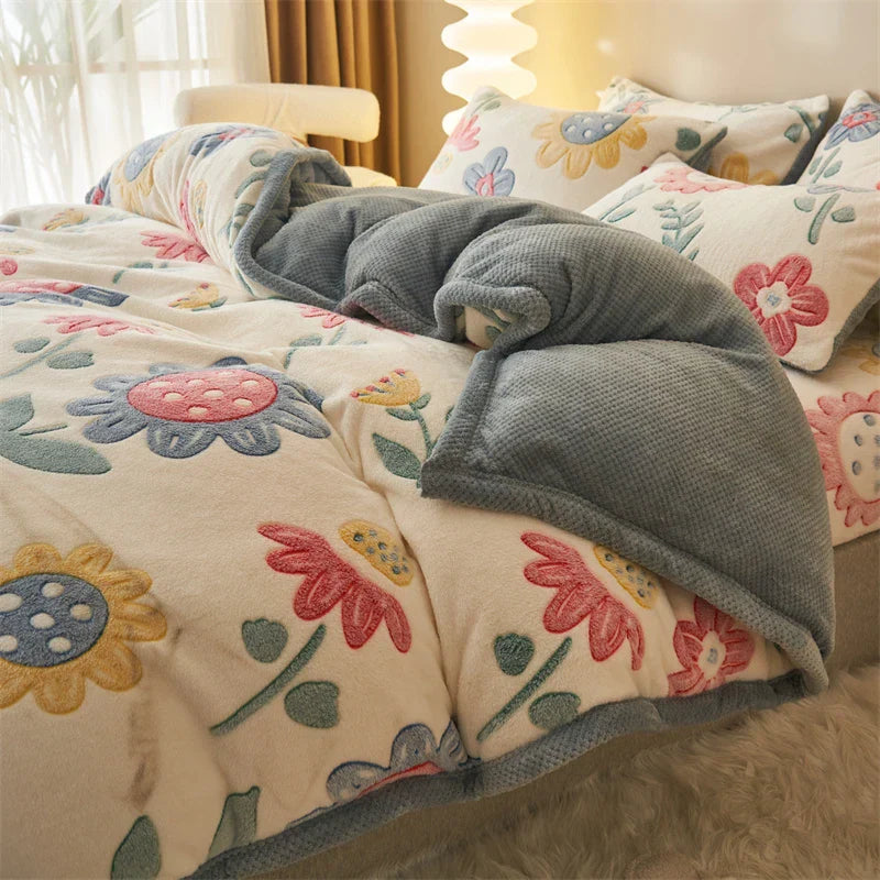 DecorBites™ Dual-Layer Winter Velvet Duvet Cover - Soft & Warm Double-Sided Quilt Blanket