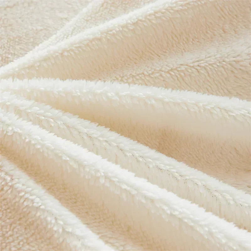 Decorbites™ Kuscheliges Schachbrett-Kaschmir-Gewichtete Decke für Ultimative Winterwärme