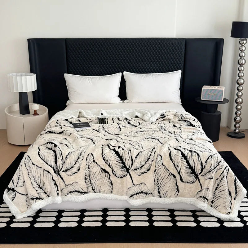 Decorbites™ Blatt-Jacquard-Doppel-Lagen-Flauschdecke für Sofa und Bett