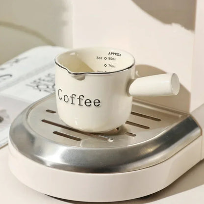 Decorbites™ Espressomaßbecher mit Skala, Milchkanne und Latte-Mixer