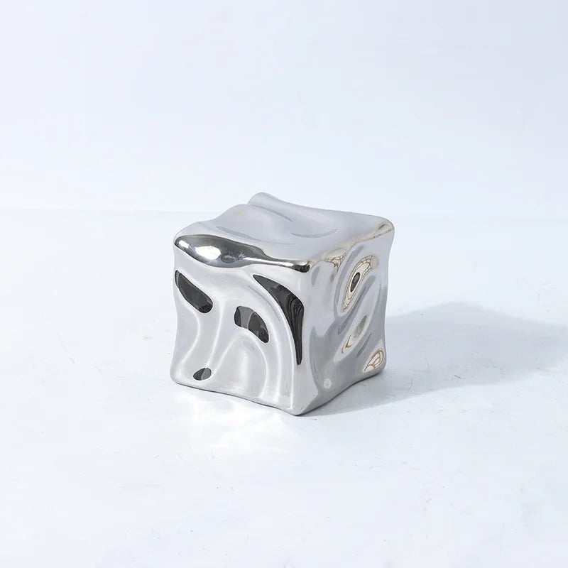 Gold Irregular Fold Figurine