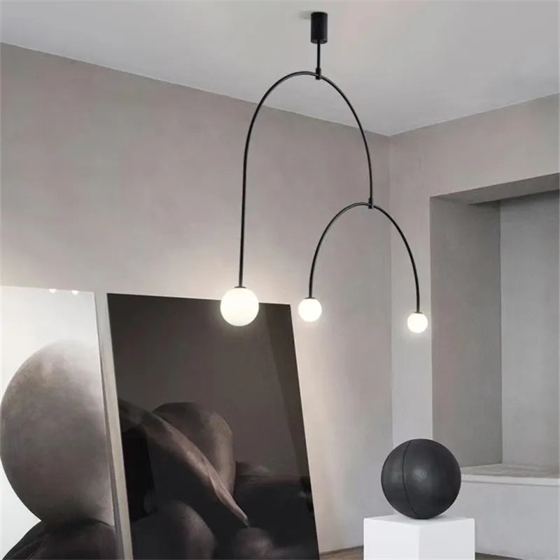 Decorbites™ Schwarz & Gold Minimalistische Eisen-Kronleuchter - Modernes Nordisches Design-Beleuchtung
