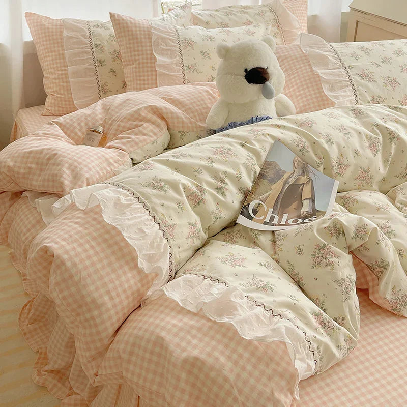 Decorbites™ Baumwoll-Bettwäsche-Set Kleine Blumenmuster Prinzessin - Queensize - Daunendeckelbezug Bettlaken Bettrock Kissenbezüge